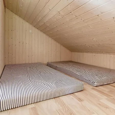 Two-bedroom In Vakantiehuis Gorlev